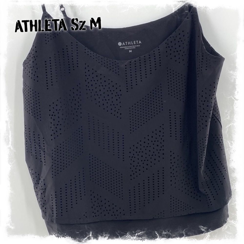 Athletca Sz M EXCELLENT CONDITION.
